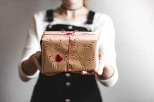 Что подарить ребенку?